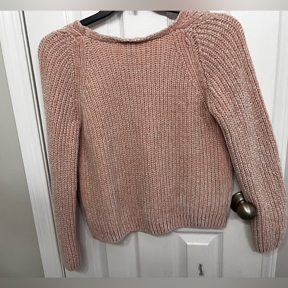 A new day sweater - Picture 2 of 3